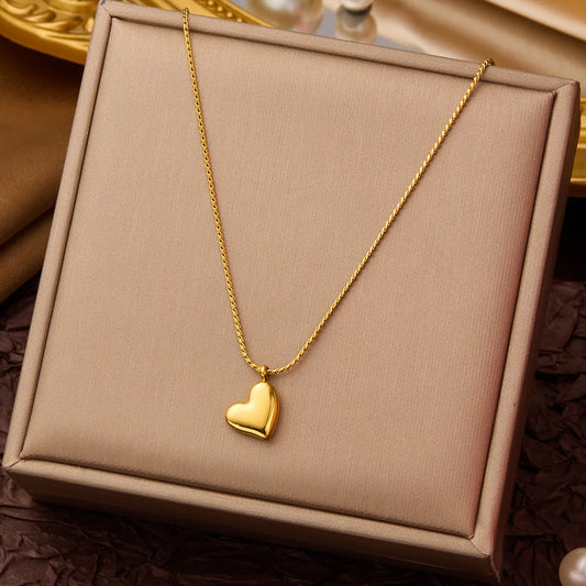 Stainless Steel Love Heart Pendant Necklace For Women 2022 New Trendy Temperament Simple Neck Chain Jewelry Gift Choker